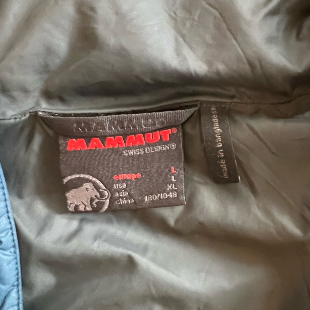 Women's Mammut Blue Jacket - Picture 7 of 9